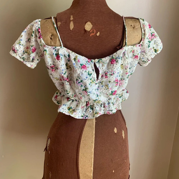 Top shop off shoulder top, floral eyelet cropped blouse - Picture 5 of 10